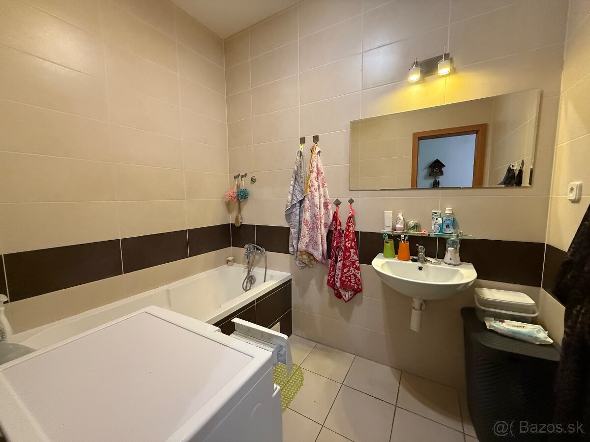 3-izbový byt 85,7 m² | Parkovanie | Vrchné podlažie - 7