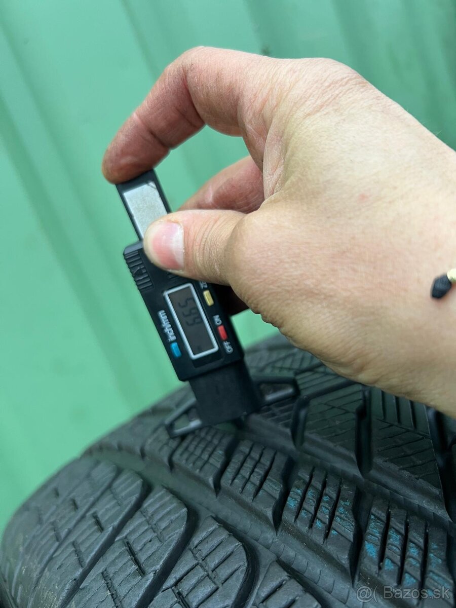 Zimné pneumatiky pirelli 275/45R20 - 7
