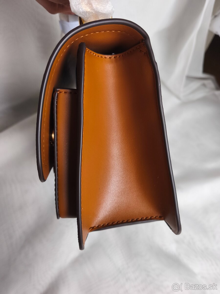 Hnedá kabelka zn. Michael Kors - 7