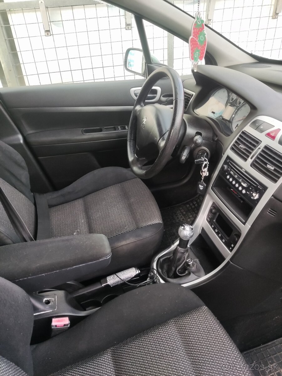 Predám Peugeot 307 SW 1,6HDI 66KW - 7