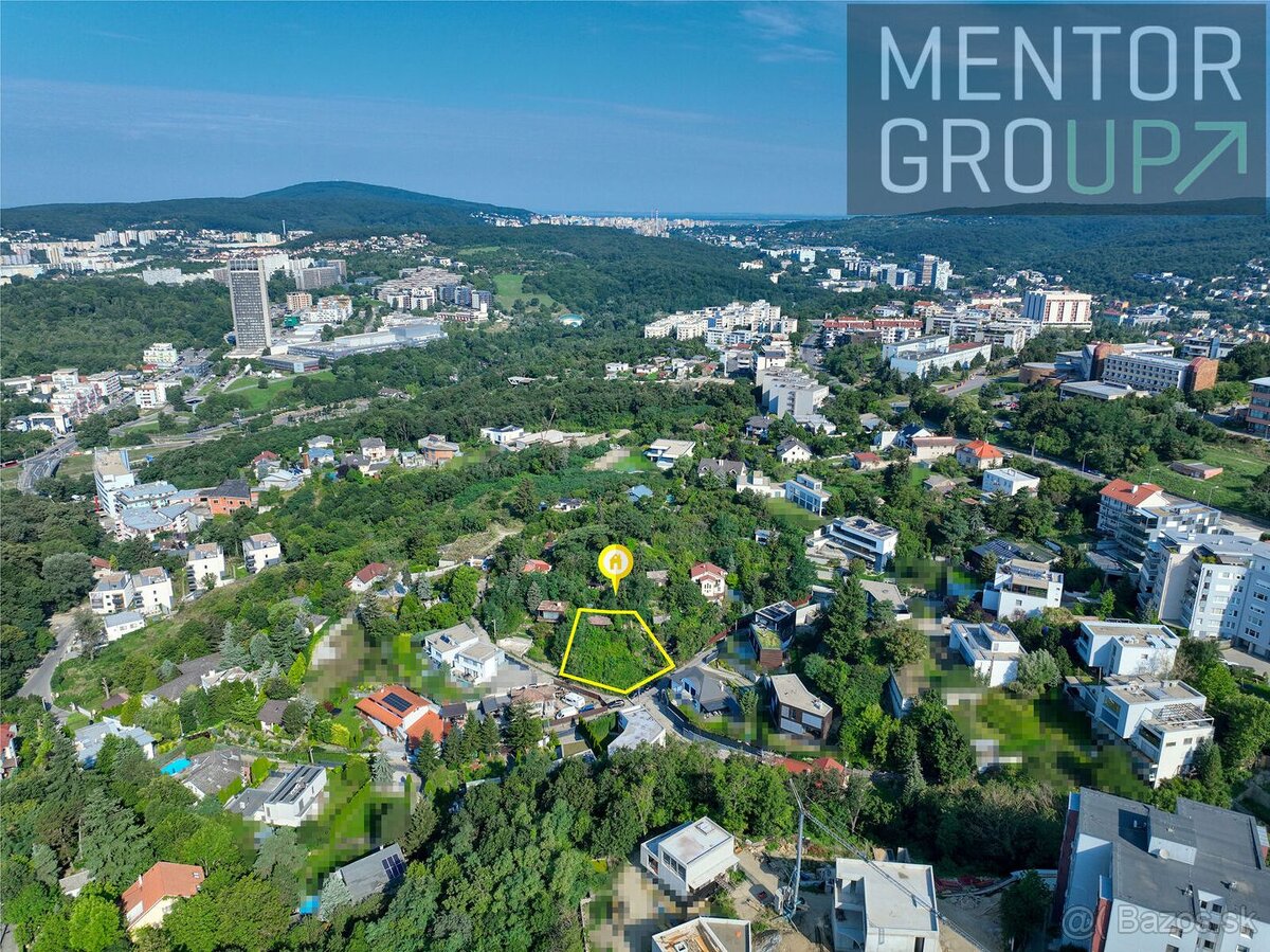 Ponúkame na predaj investičný stavebný pozemok v Starom mest - 7