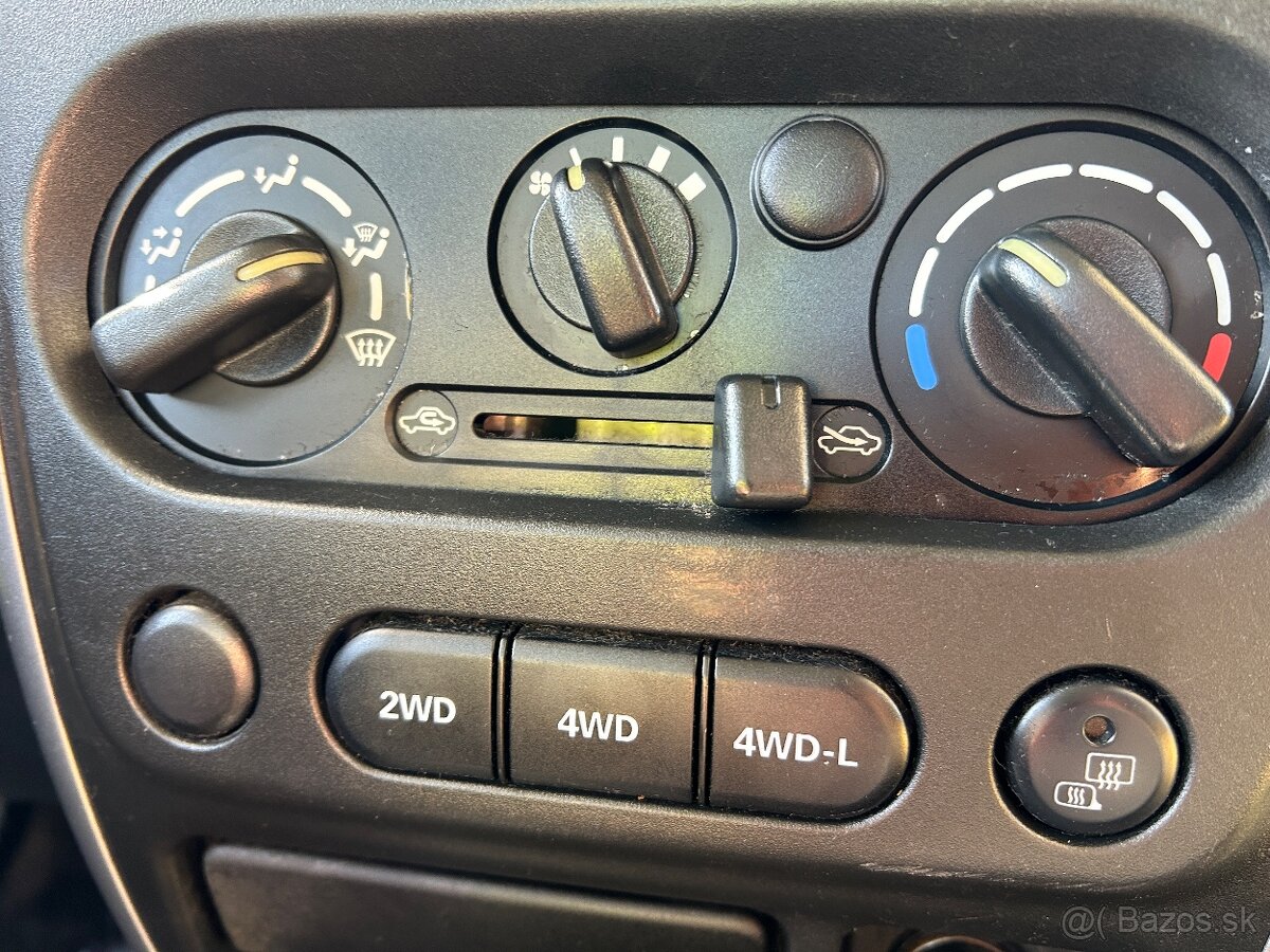 SUZUKI JIMNY 1,5 DDIS 4x4 - 7