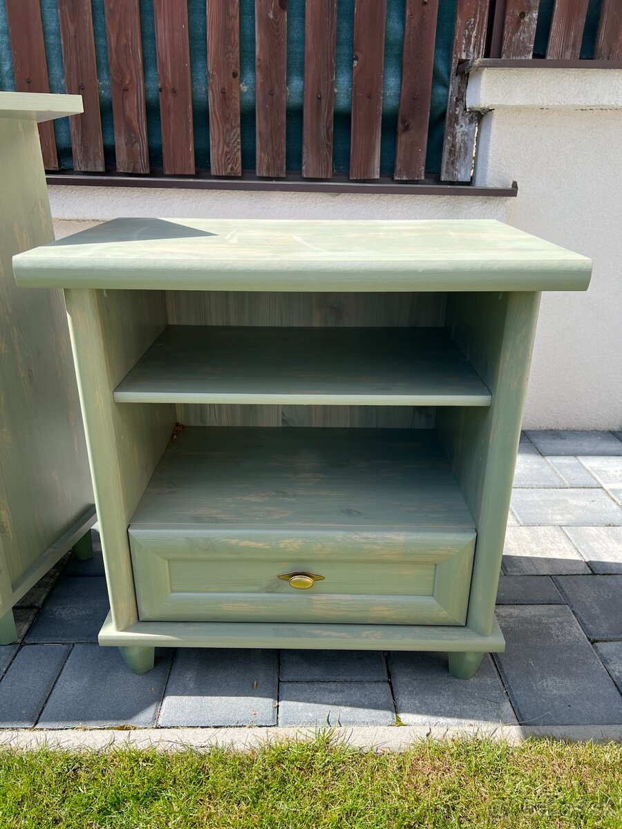 Krásny rustikálny nábytok - 7