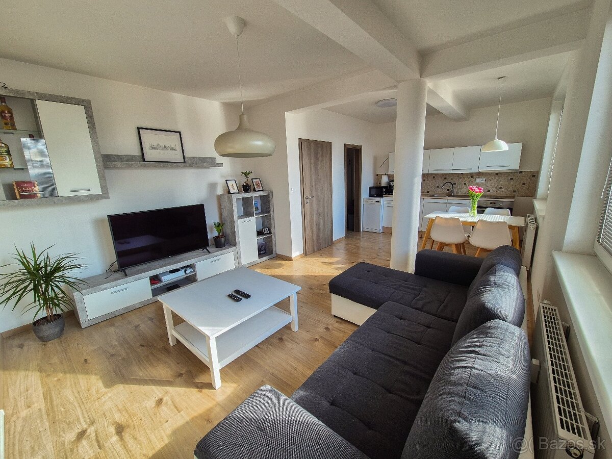 Prenájom-2 Izbový byt, novostavba, parkovanie, klima - 7