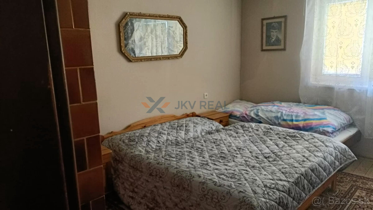 Na predaj rodinný dom s veľkým pozemkom v obci Vaľkovce - 7