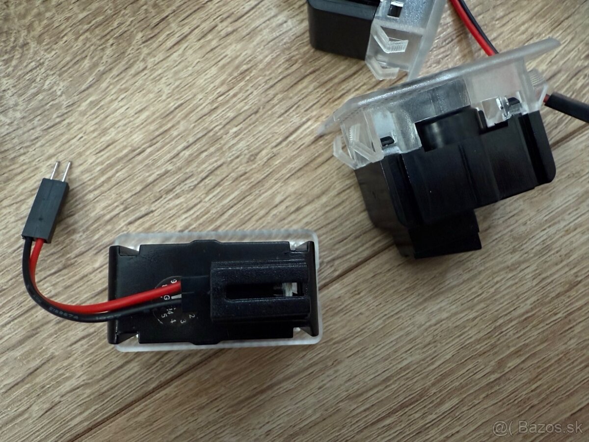 LED Logo Projektor pre Tesla model 3 - 7