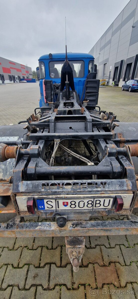 Avia A75 hákový nosič kontajnerov - 7