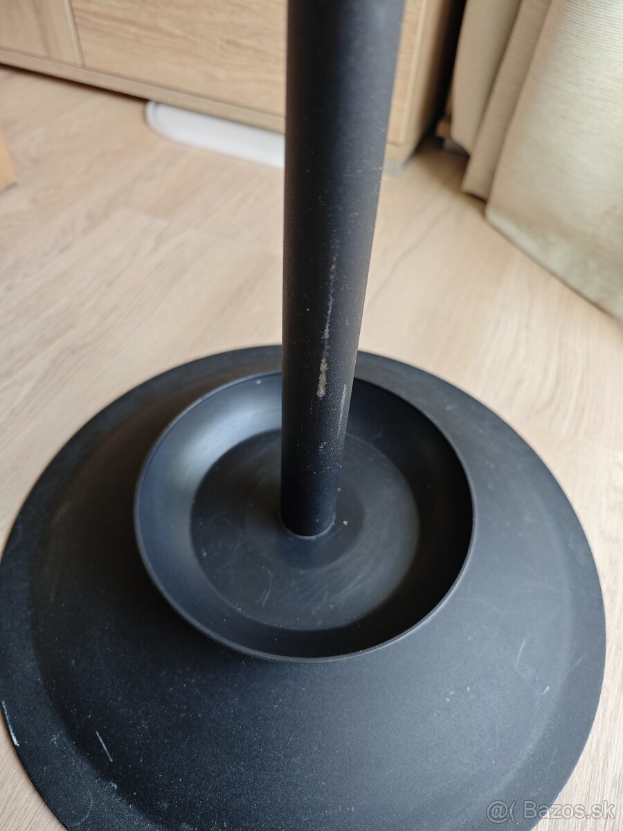 Predam pekny kovovy vesiak - 7