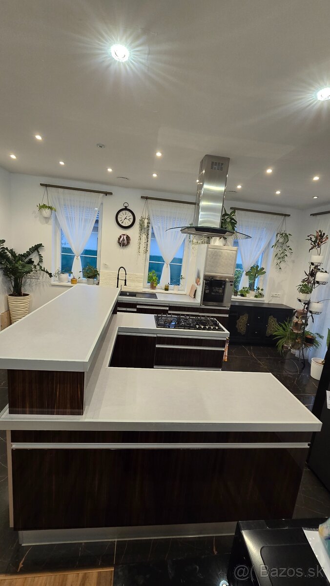 Kuchyňská linka na predaj - 7