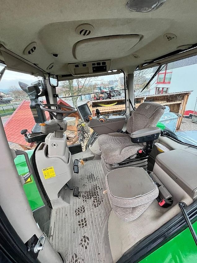 John Deere 8320R - 7