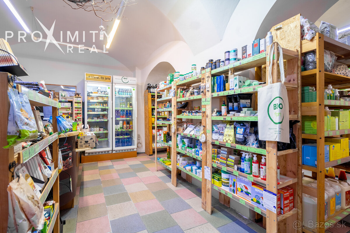 Úžasný obchodík v centre mesta - 7