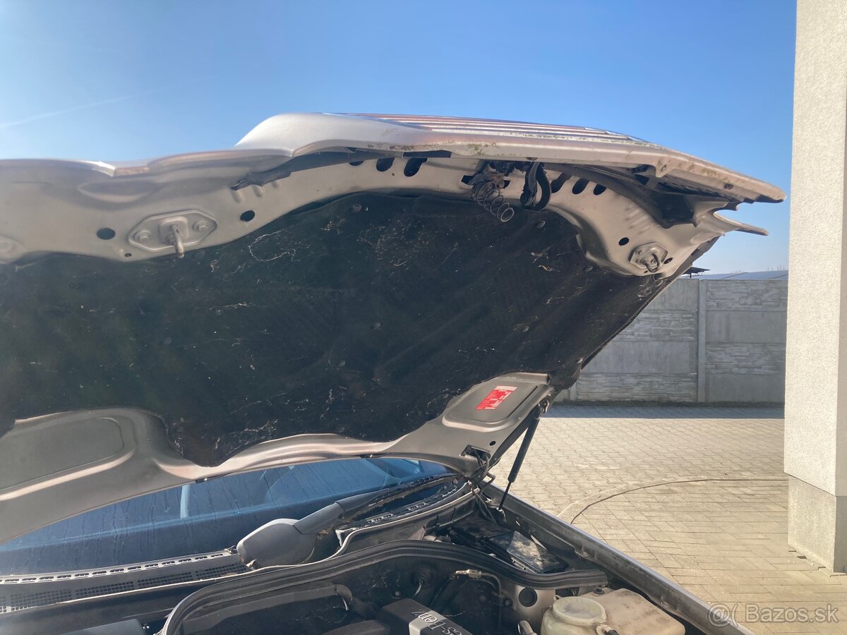 Mercedes-Benz clk 320 w208 - 7