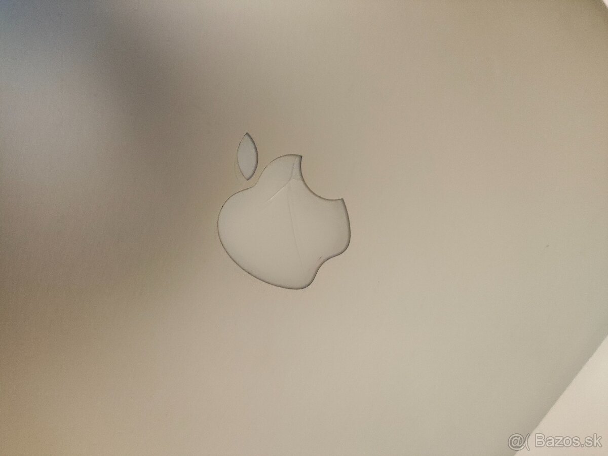 MacBook Air 2017 i5 | 8GB | 128GB - 7