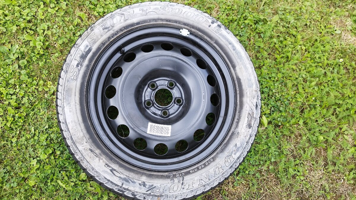 Predám náhradné diely VW Golf 4 - 7