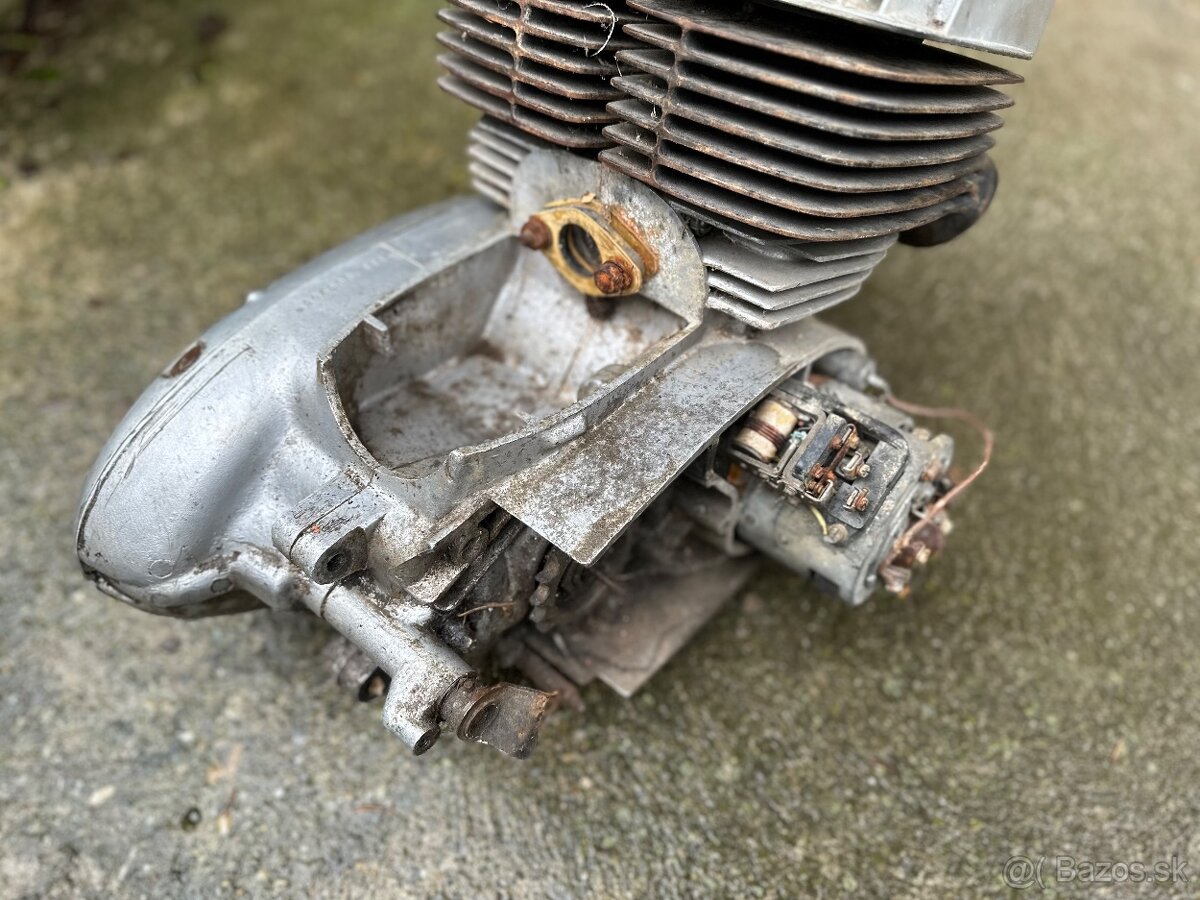 Motor na Jawa 350 / 360 - 7