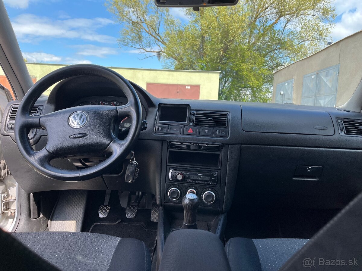 Volkswagen Golf 1.9TDI 96kW - 7