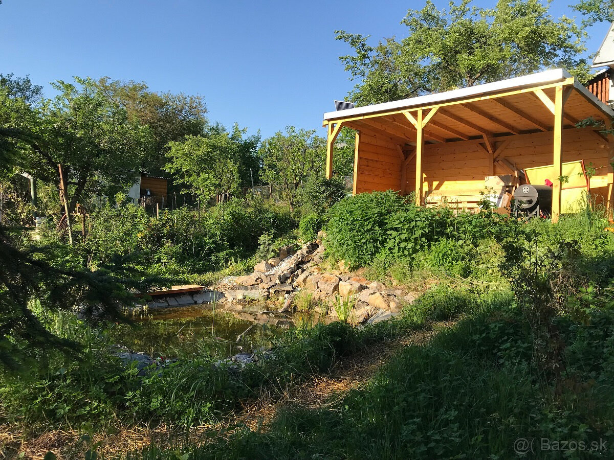 Predám chatu aj s veľkou záhradou - 7