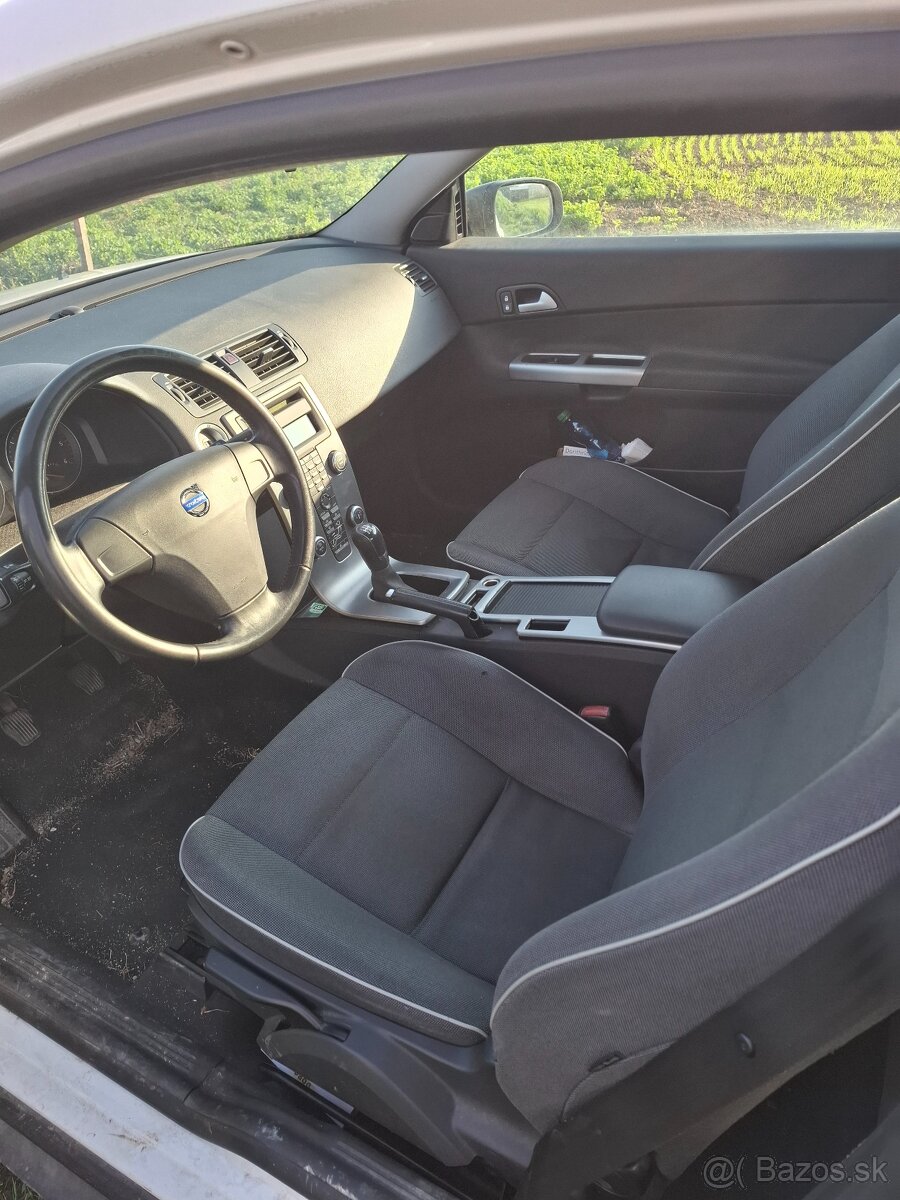 Volvo c30 1,6 d 80kw - 7