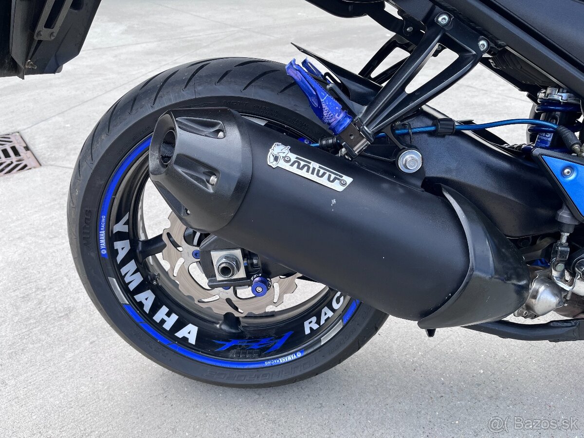 Yamaha FZ1 2012 - 7