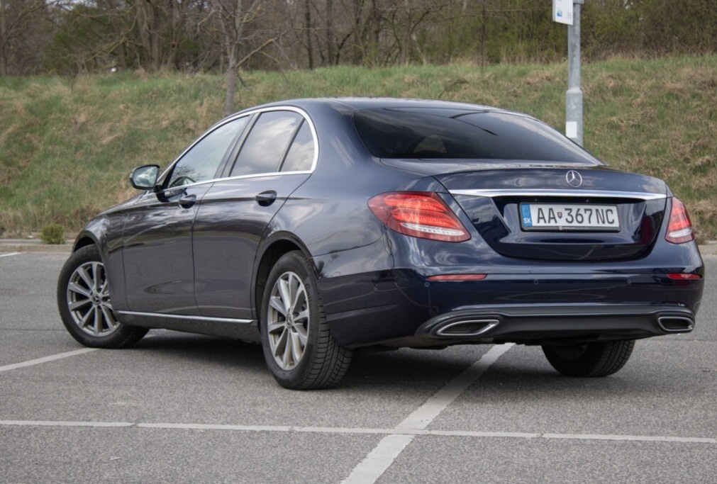 Mercedes-Benz E trieda 200, 9G-Tronic - 7