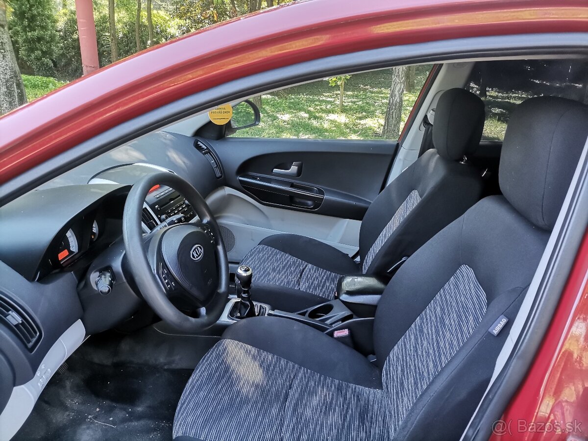Kia Ceed combi - 7