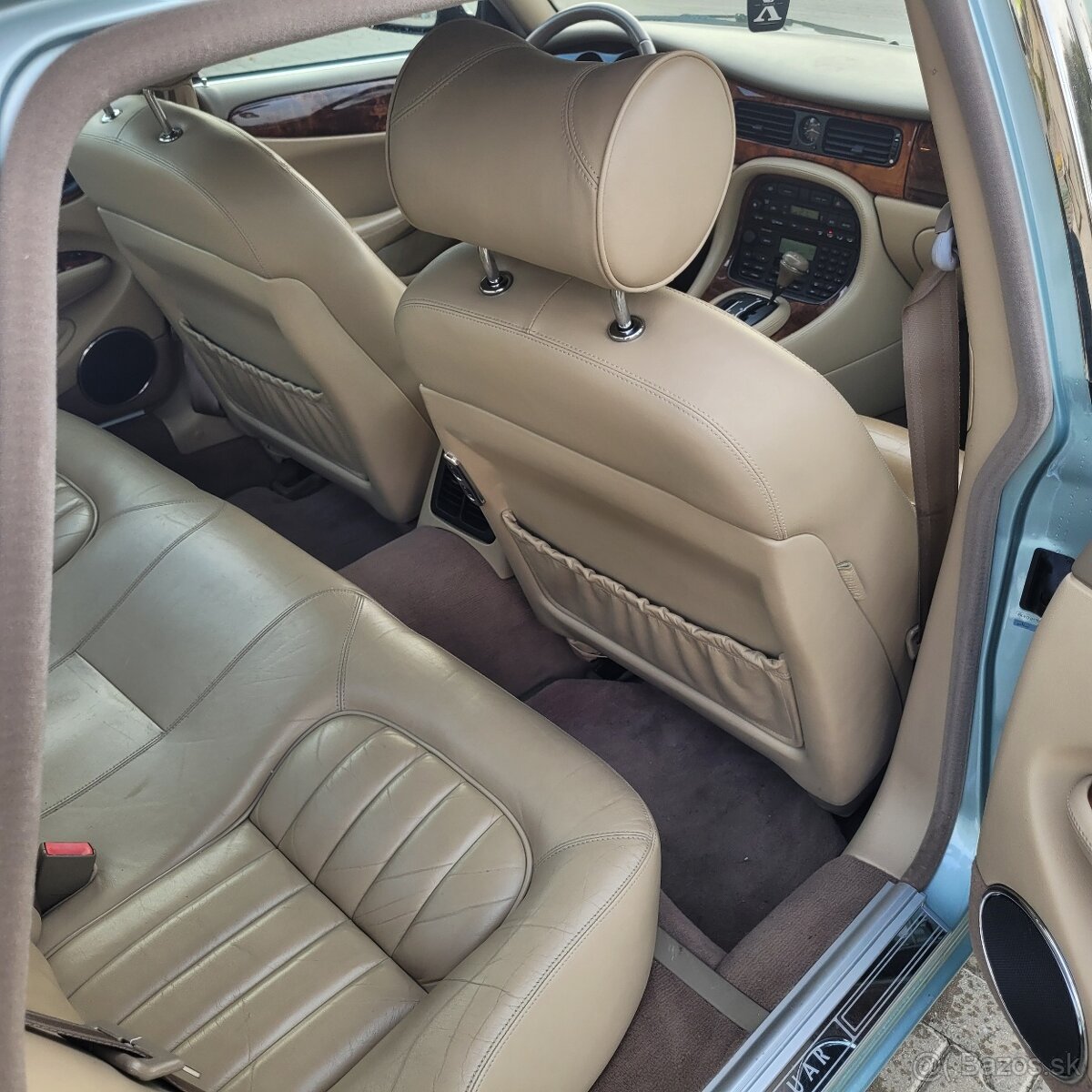 Jaguár Sovereign 3.2 V8 (generácia X308) - 7