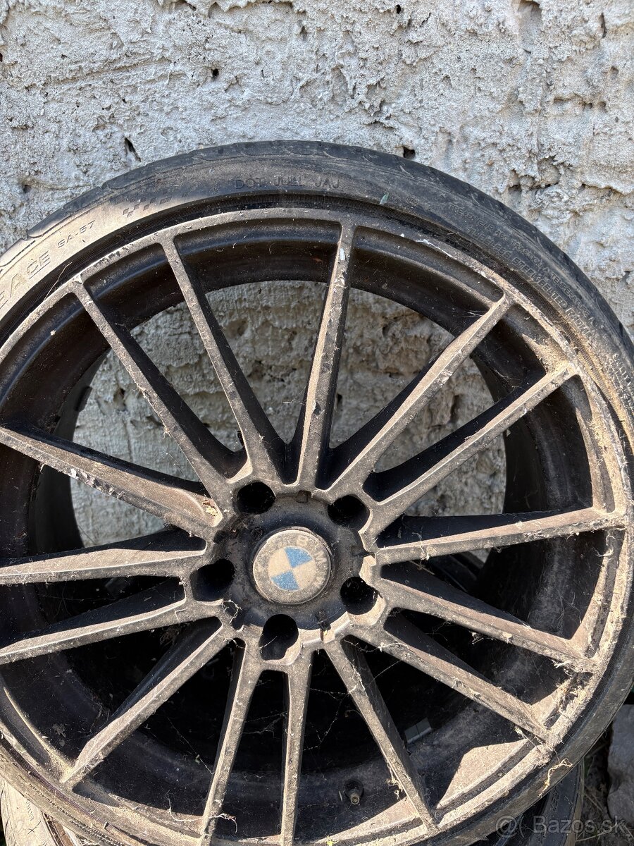 Predám BMW M elektriny aj s gumami - 7