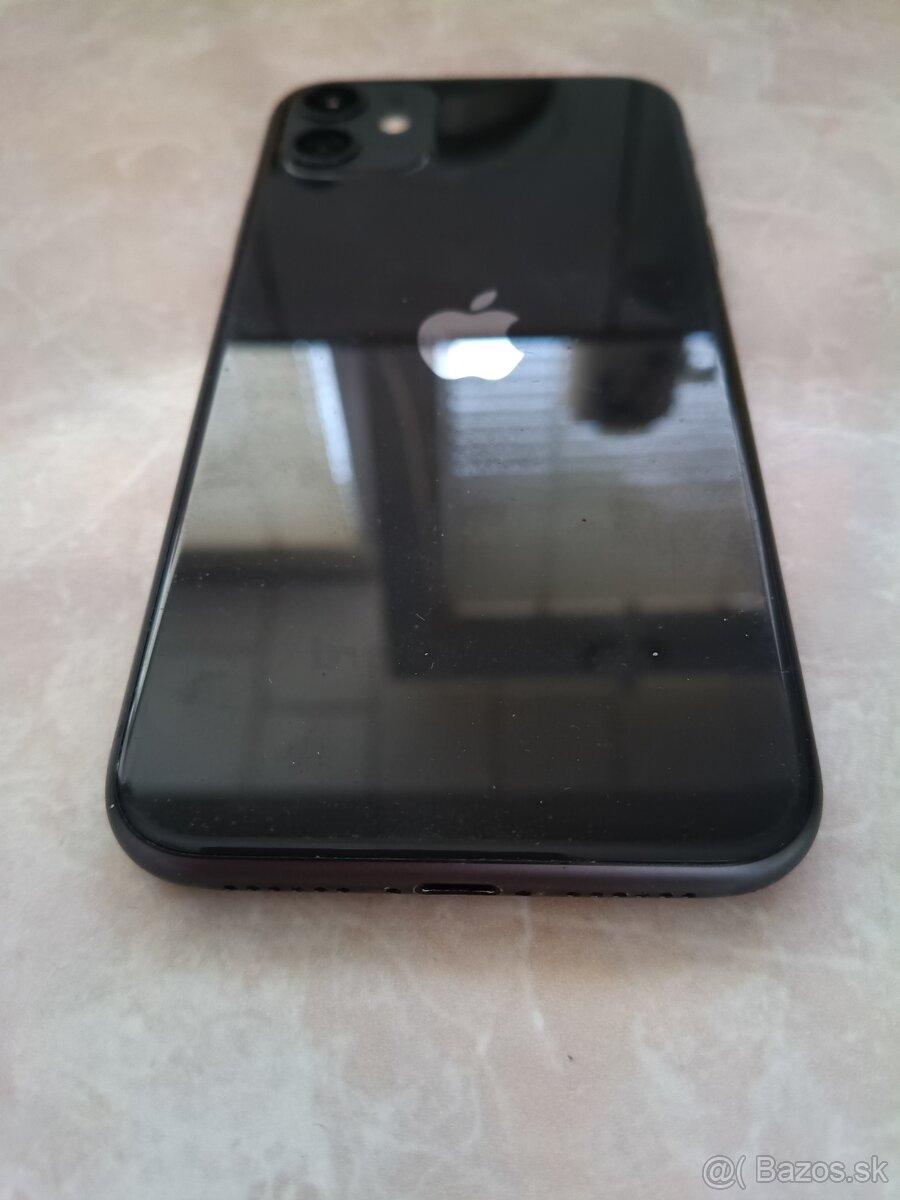 iPhone 11 / Black 64GB - TOP stav - 7