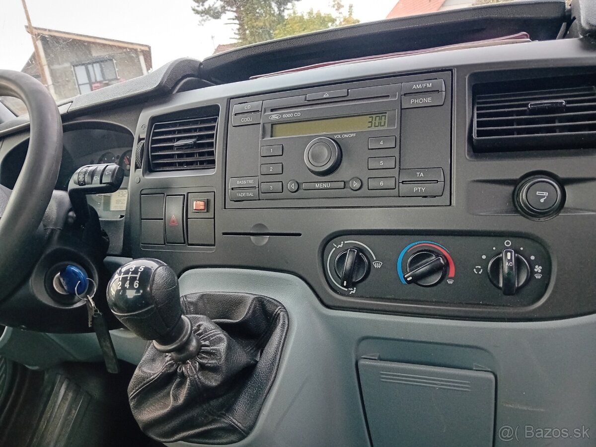 Ford Transit 2,4 Tdci Odťahovka - 7