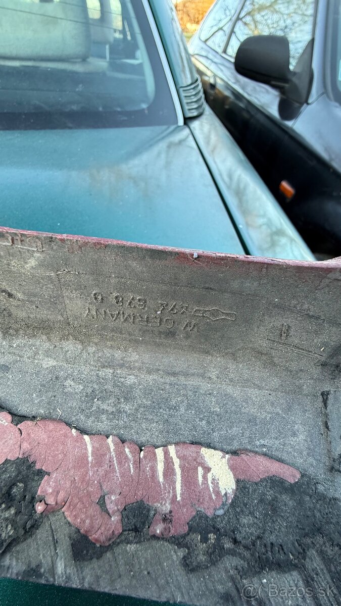 Zadný spoiler Audi 80 B2 Audi 90 B2 - 7