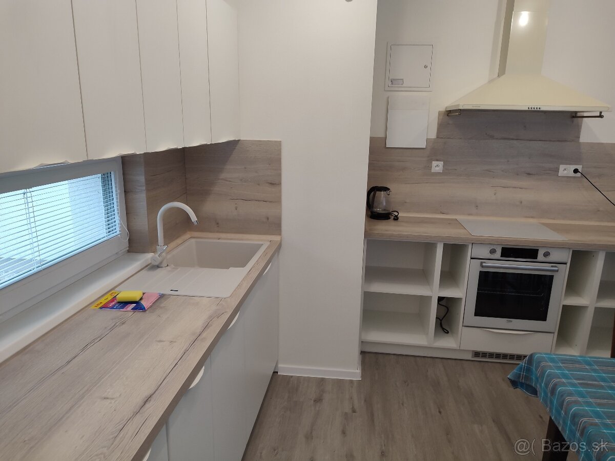 pri termálnom kúpalisku 3 izb. byt + garzónka v jednom v - 7