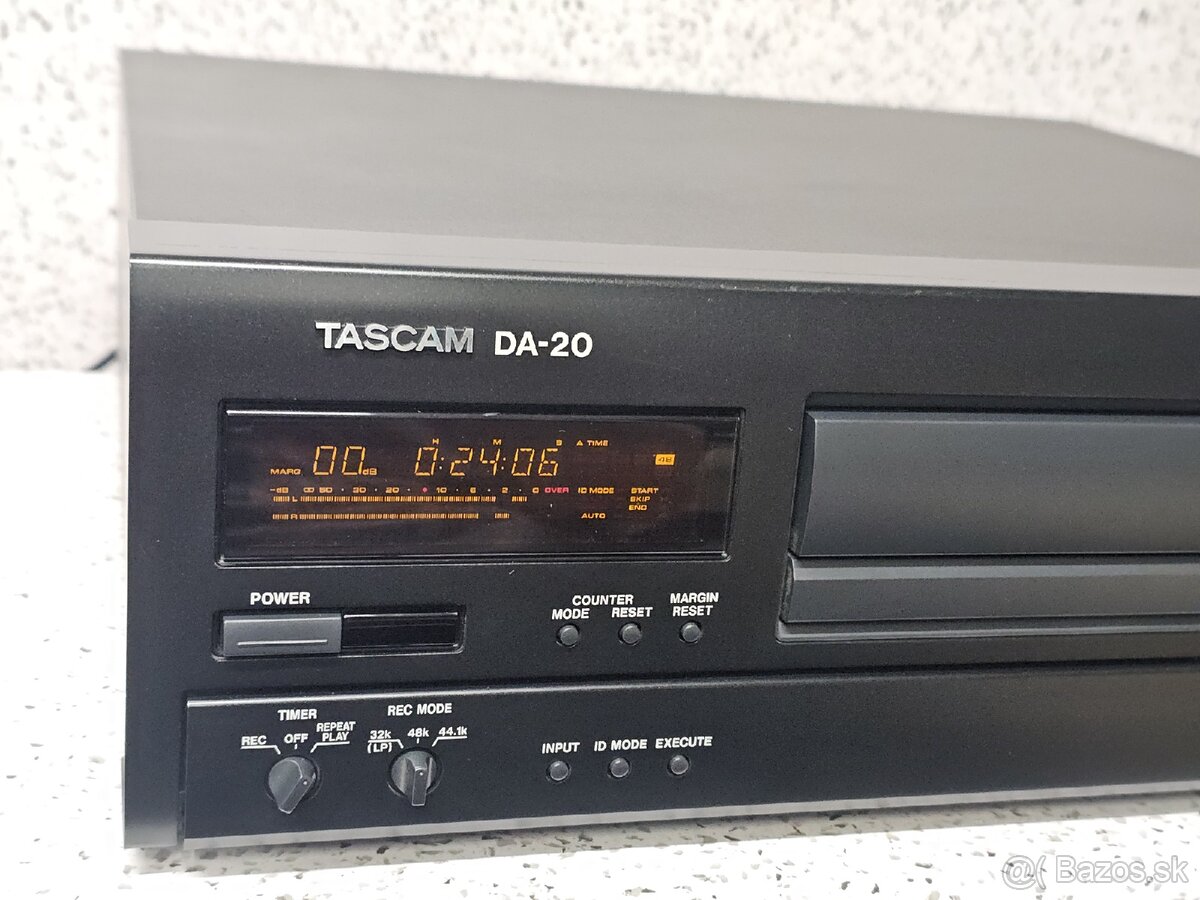 TASCAM DA-20 》Digital Audio Tape (DAT) Player/Recorder Japan - 7