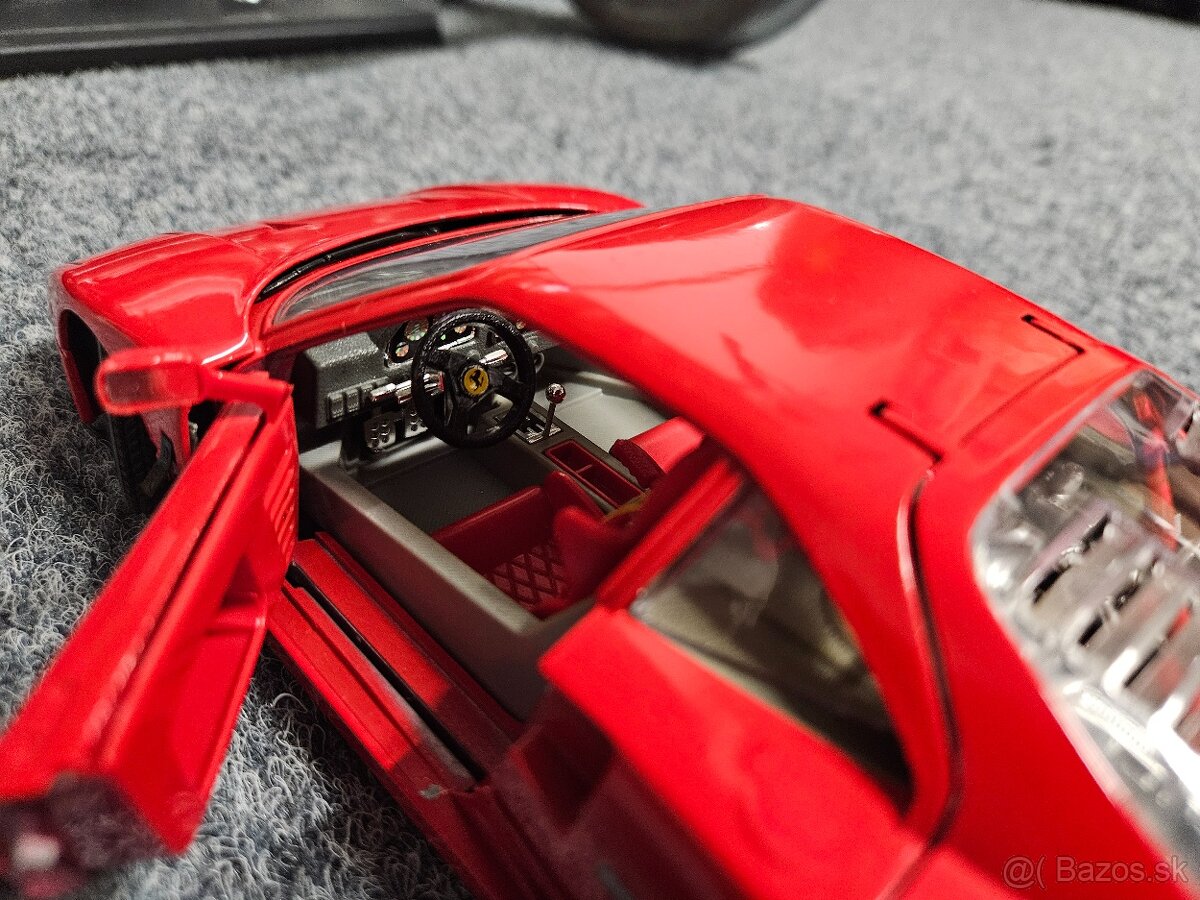 Model Ferrari F40 1:18 Bburago - 7