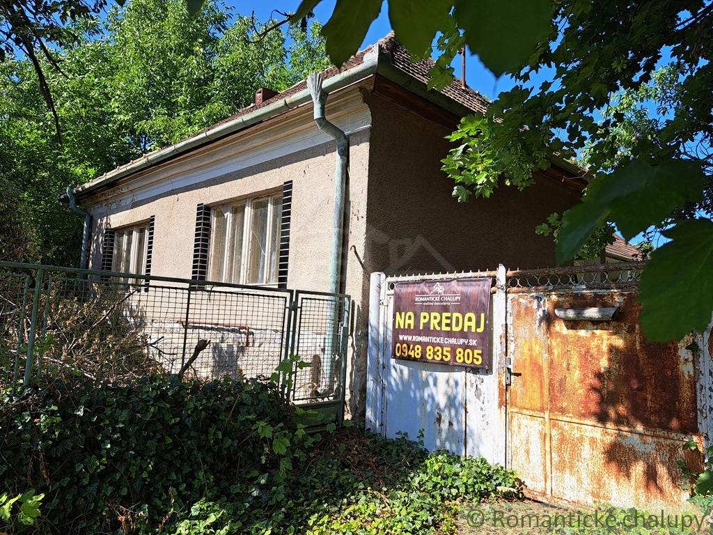 Vidiecky dom s rozľahlým pozemkom 2054m2 - 7