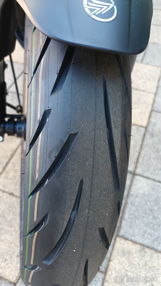 Keeway RKF 125 CBS - 7