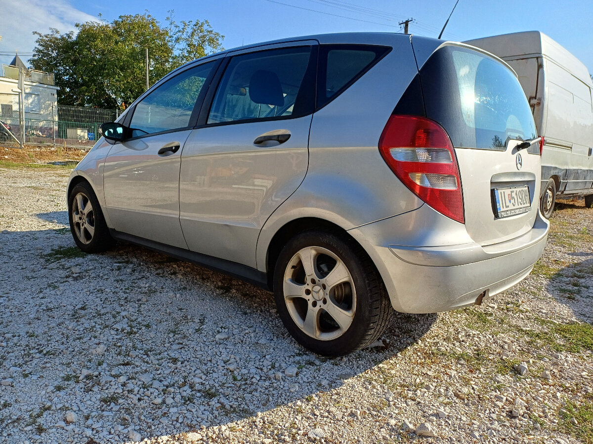 mercedes benz A160cdi, 60kw,klíma,r.v.2007,manual 5kvalt - 7