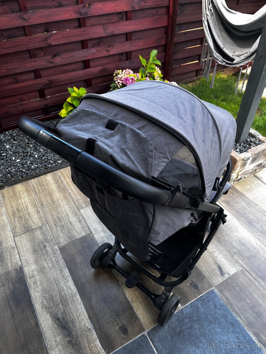 Easywalker miley2 - 7