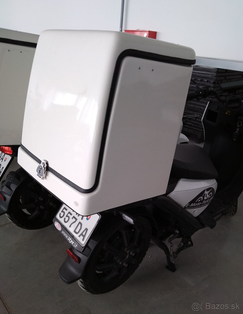 Prenajmem nákladný e-skúter VS1 - 7