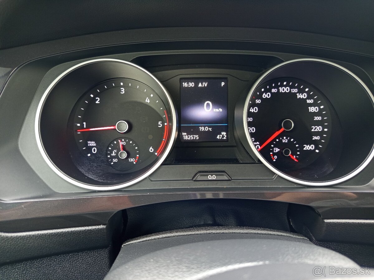 Predám VW Tiguan 4x4 - 7