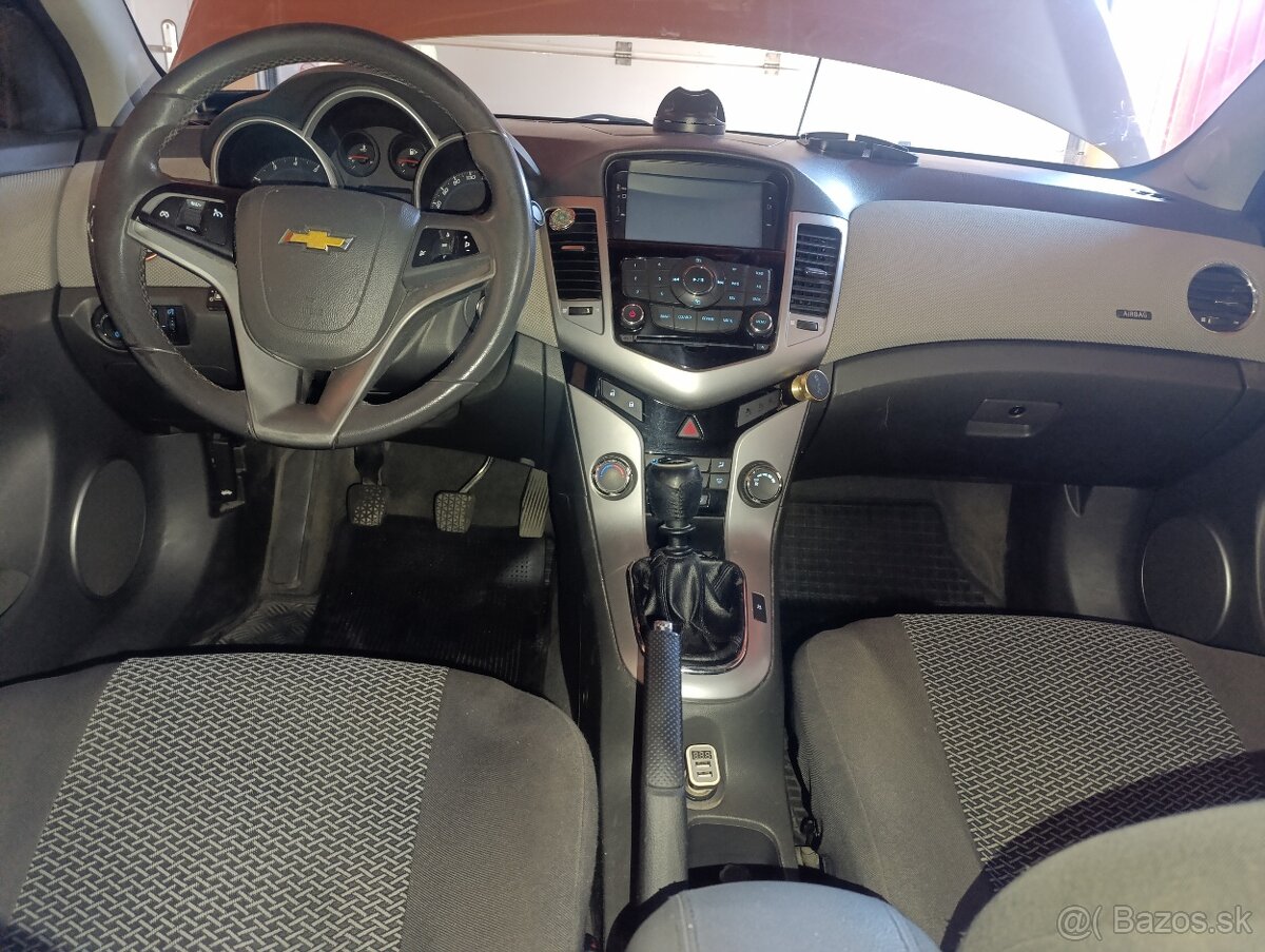 Chevrolet Cruze 1,6 Benzin + LPG - 7