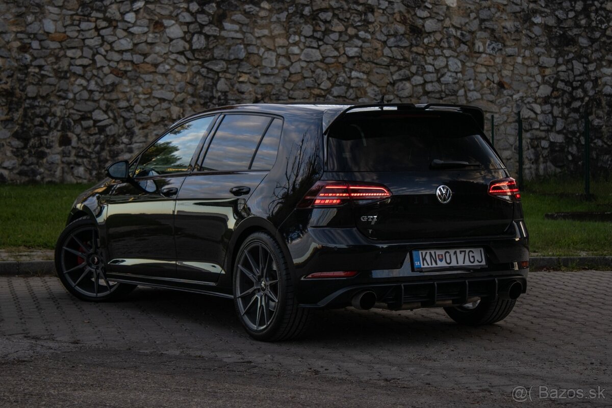 Volkswagen Golf 7.5 GTI DSG - 7