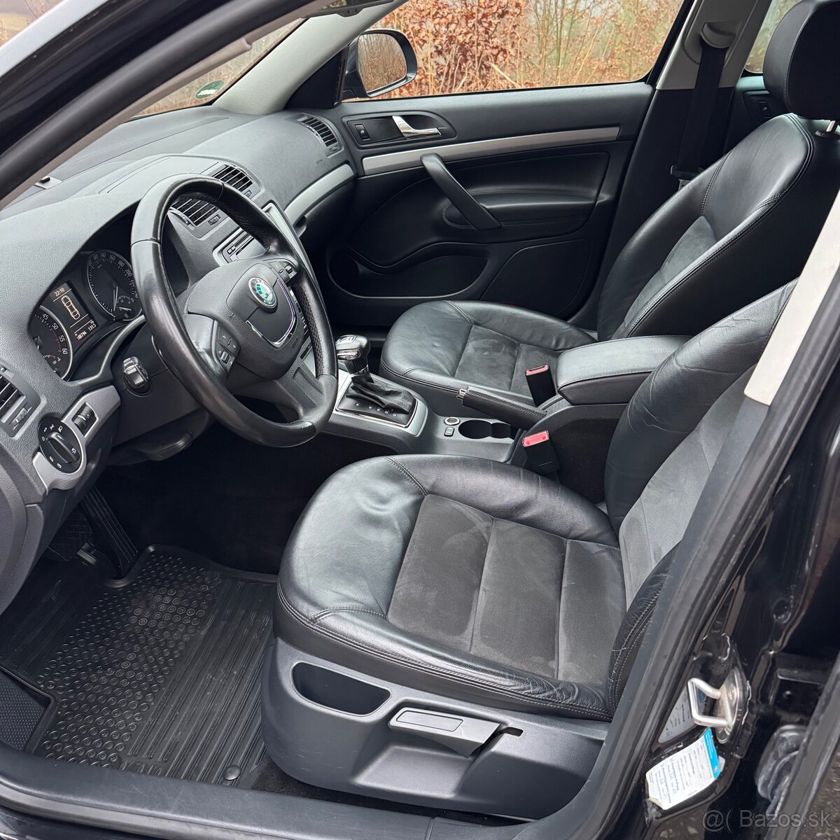 Škoda octavia 2.0 TDi DSG 4x4 - 7