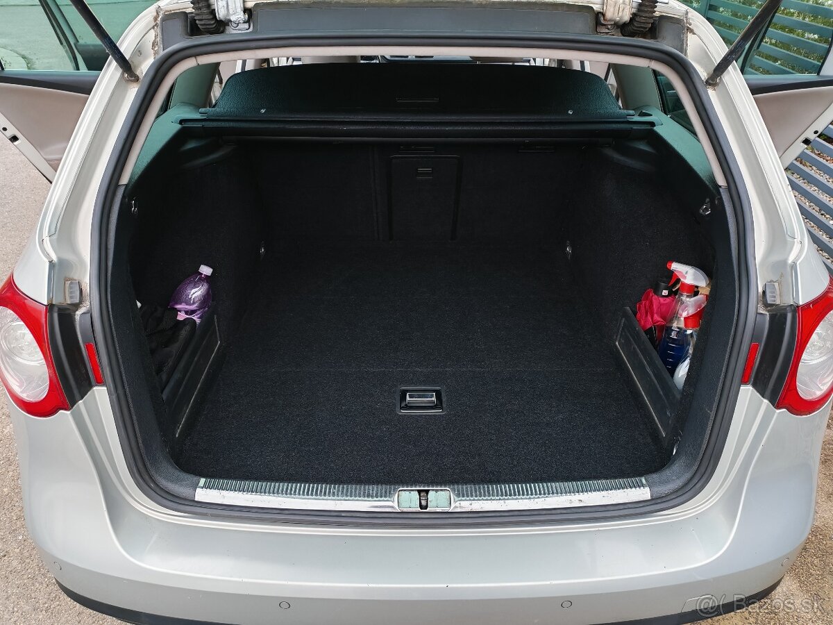 VW Passat B6 2.0 TDI Highline DSG Nová STK / EK - 7