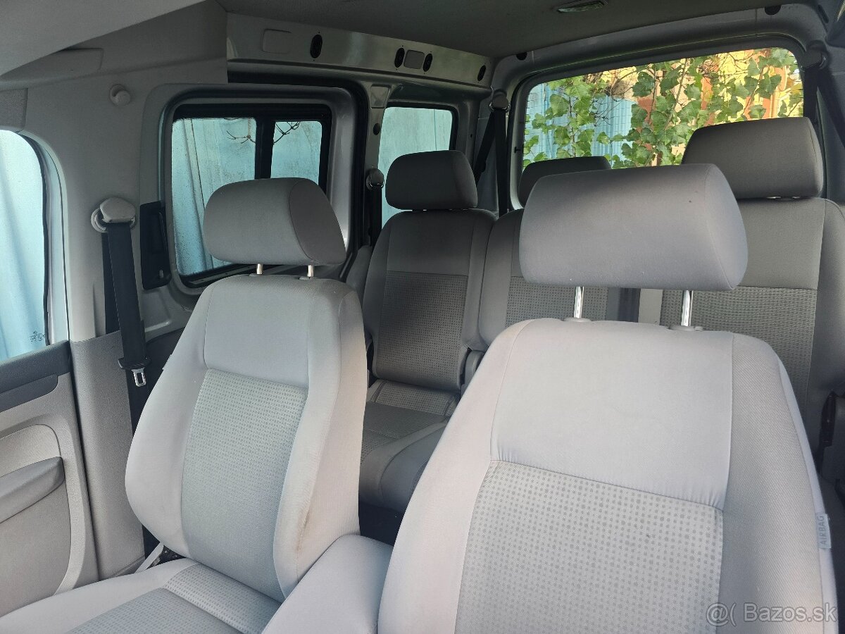 Vw caddy 1.9 77kw 4x4 7 miestna - 7