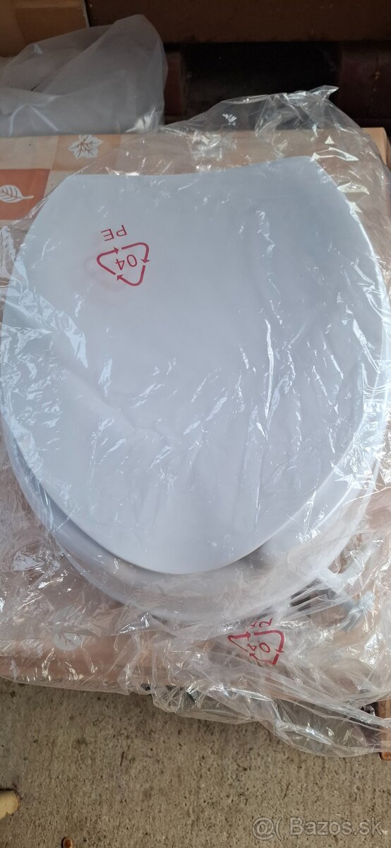 Zvyšovač WC 15cm s príklopom UNIZDRAV - 7