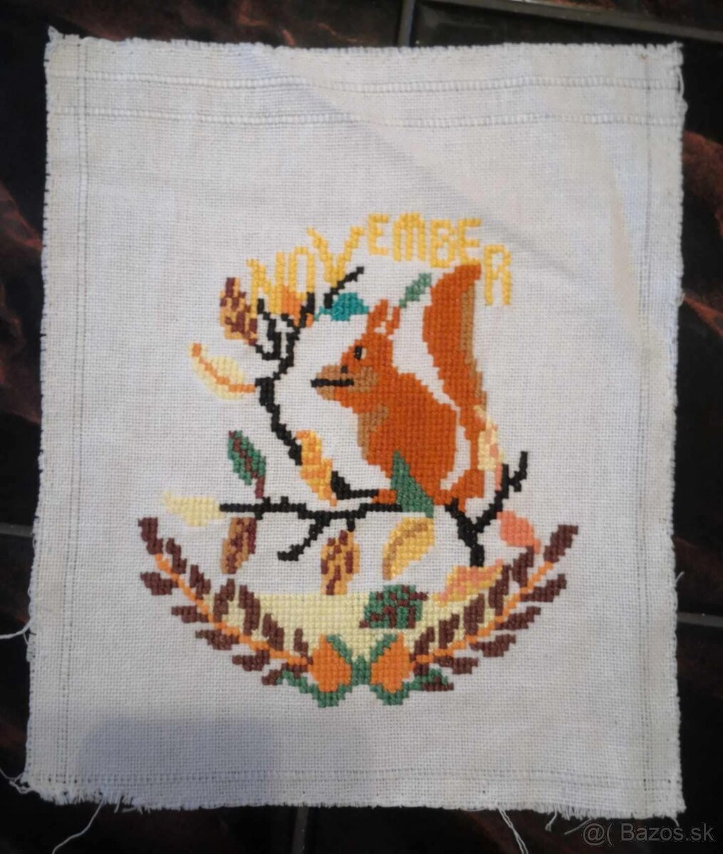 Vyšívaný kalendár - 7