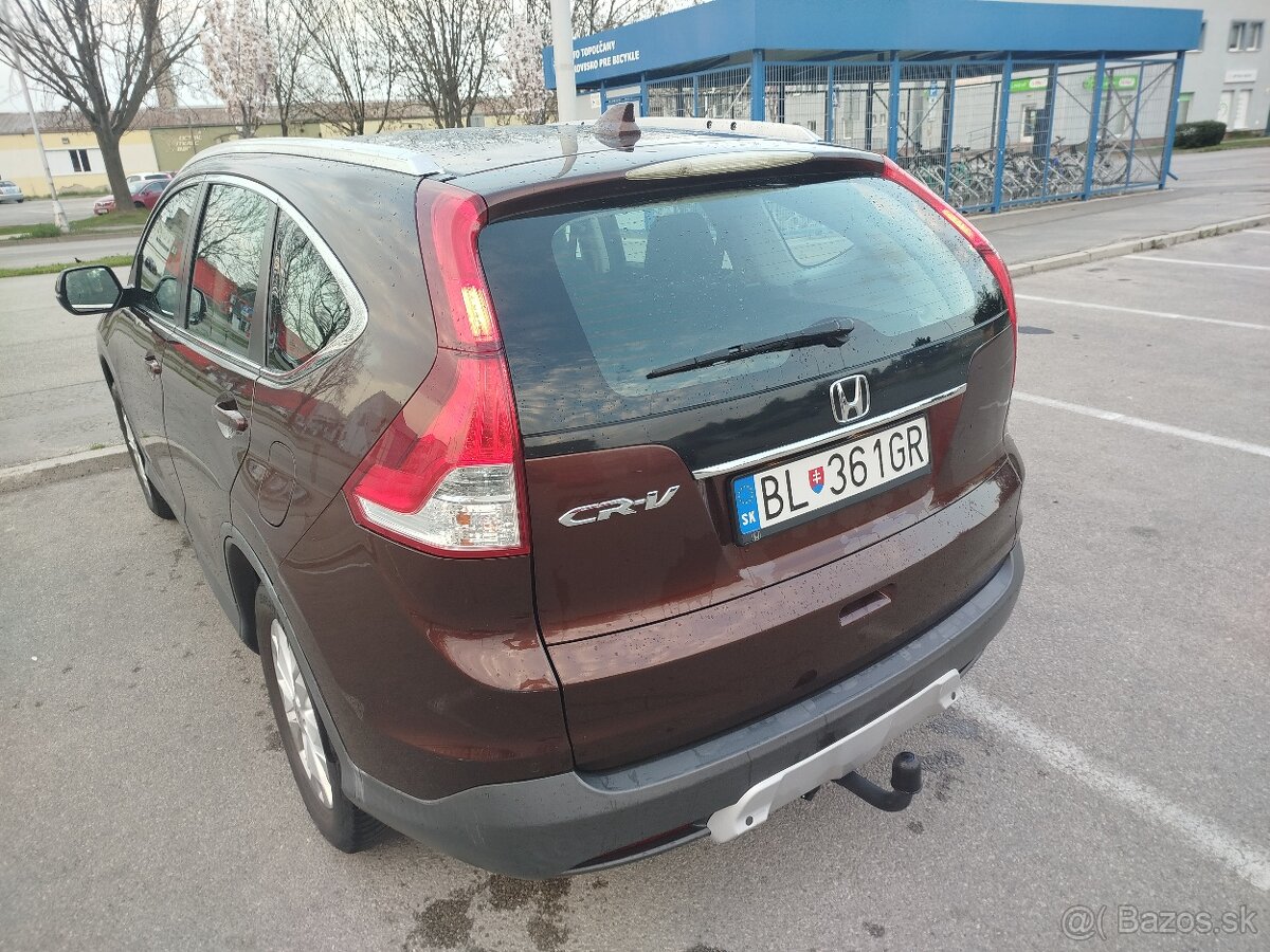 Predám Hondu CR-V - 7