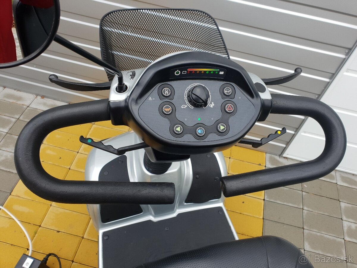 elektricky skúter pre ZTP seniorov Invacare - 7