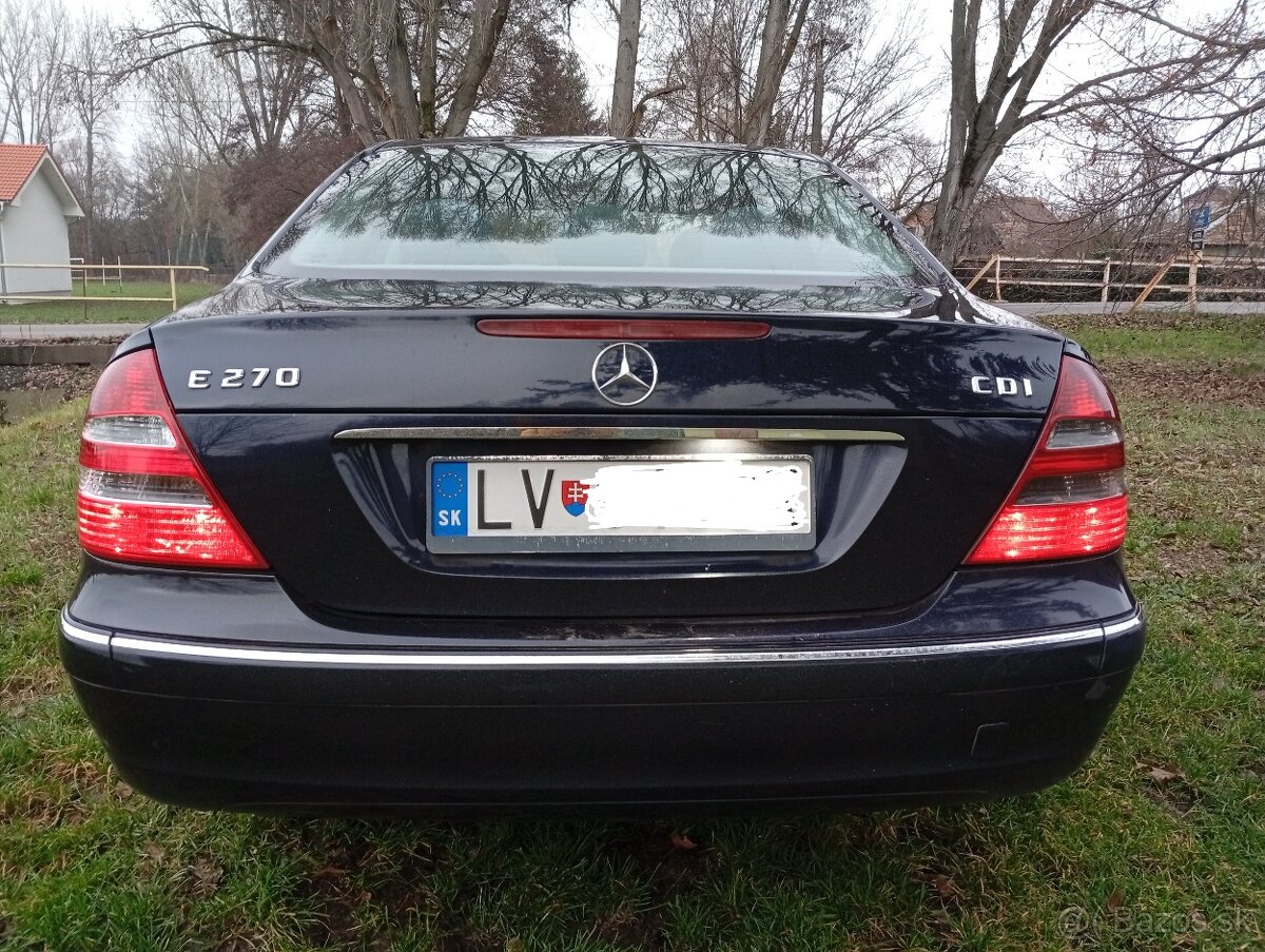 Mercedes E 270 CDi - 7