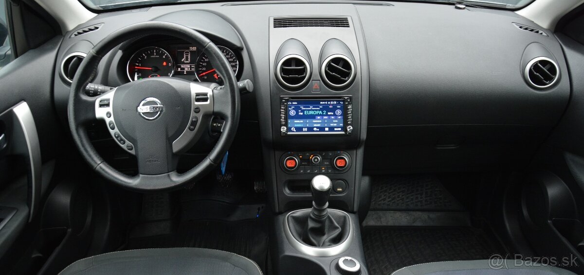 Nissan Qashqai 2.0 DCI 4×4 - 7